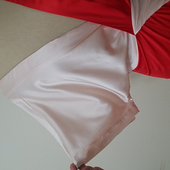 Two.  New Sexy Dresses - Picture 4 of 12